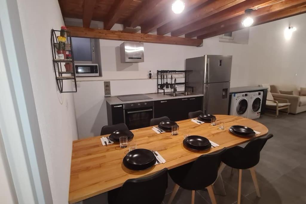 Appartamento Al Centro Di Cagliari Exterior photo
